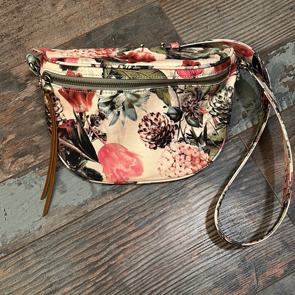 HOBO International Belt Bag